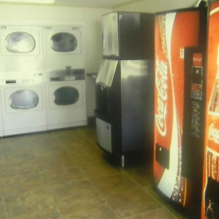America'S Best Value Inn Conyers Bagian luar foto