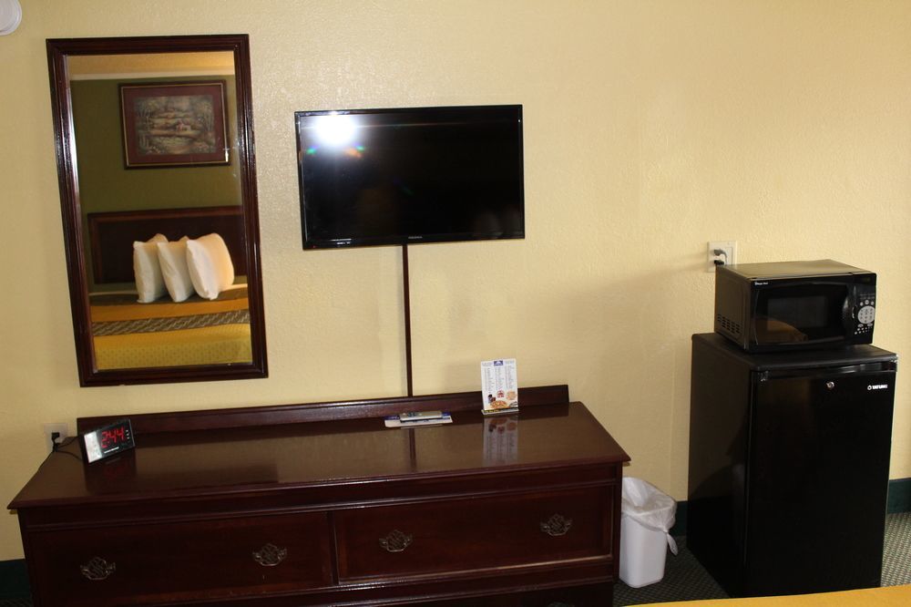 America'S Best Value Inn Conyers Bagian luar foto